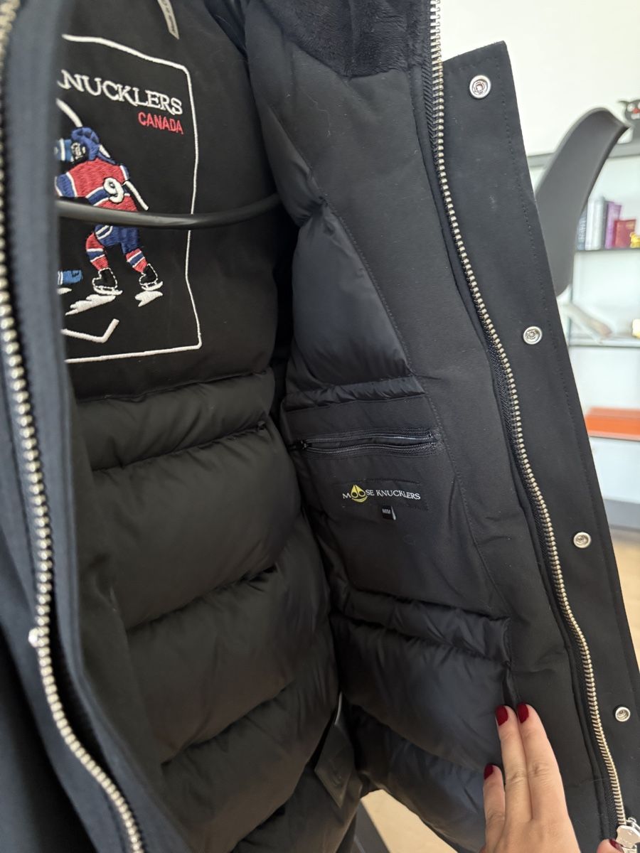 Moose Knuckles Giacche & Cappotti: Moose Knucklers Winterjacke Blau Kinder M – Usato da Pratteln venduto da Eileen_H 1