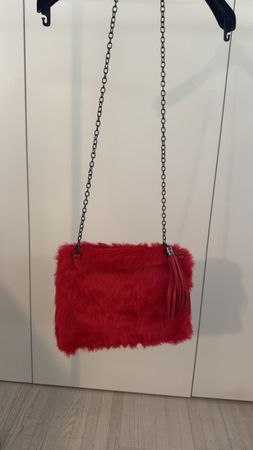 Handtasche Primadonna Collection rot Kunstfell Kette neu