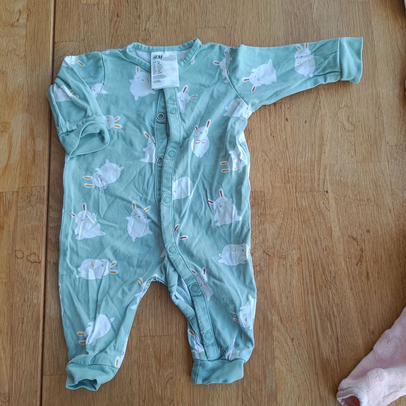 Pyjamas & Ähnliches: Pyjama Grösse 56 – Gebraucht aus Jaberg von urig17.
