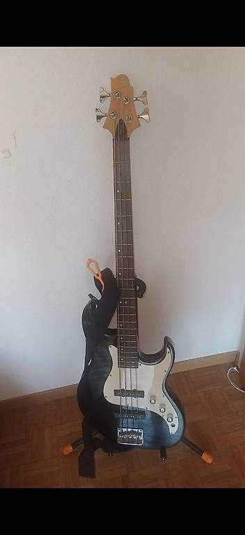 Strumenti musicali: Samick fn1 fairlane – Usato da Münchenbuchsee venduto da Lukasl79