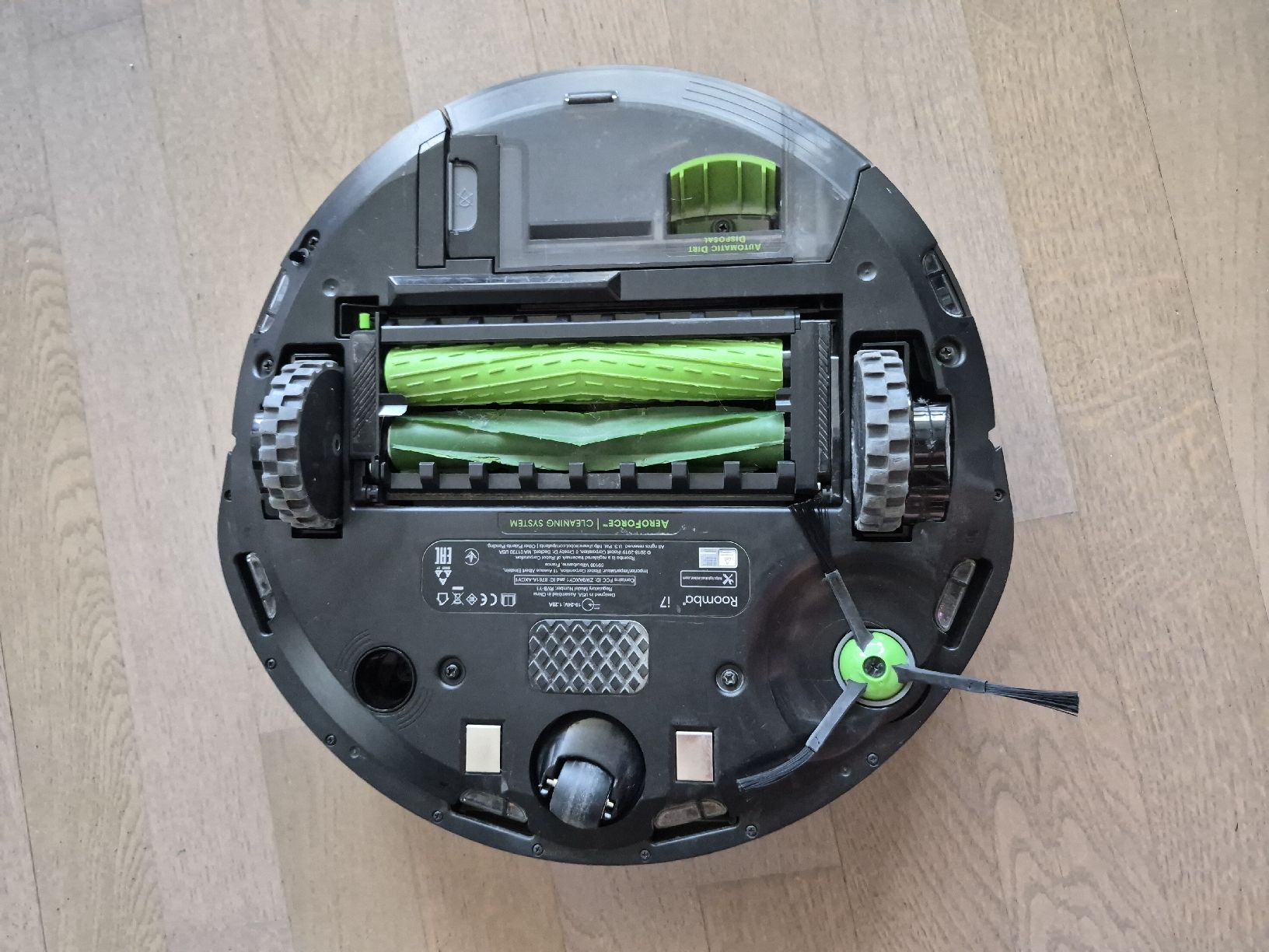 Irobot Aspirateurs & Accessoires: iRobot Roomba i7 – D'occasion à Lenzburg par sae_f8vc 3