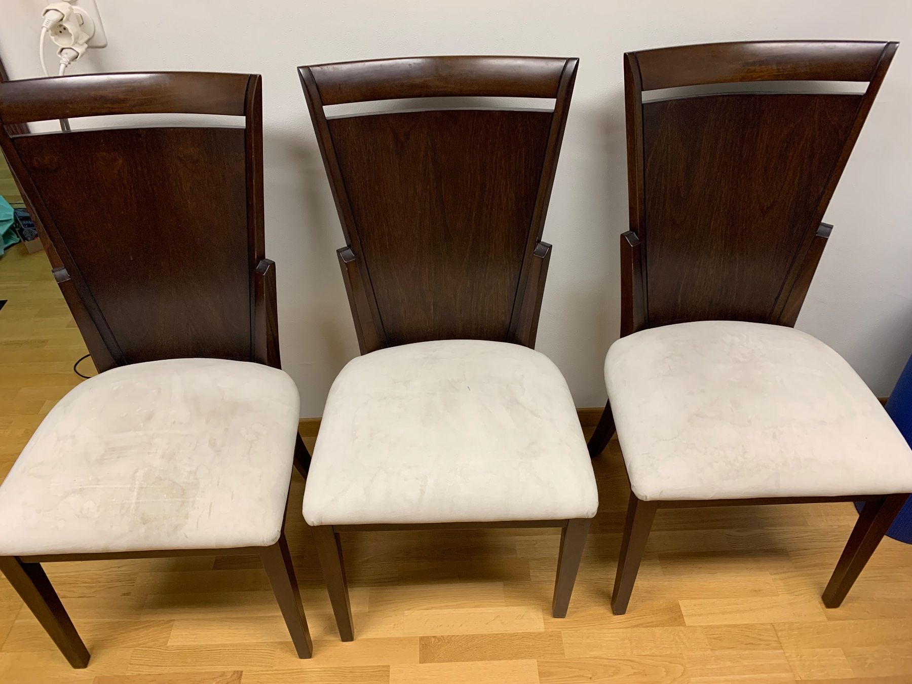 Sedie: 6 Esszimmerstühle, Wengé/Beige – Usato da Winterthur venduto da Compiorg 1