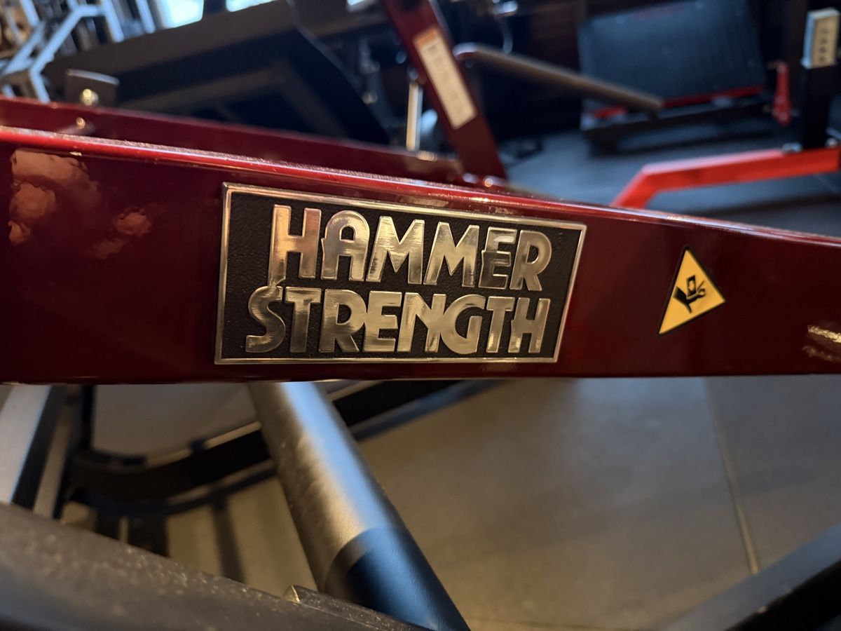 Hometrainer: Hammer Strength Ground Base Squat Lunge gebraucht – Nuovo (secondo la descrizione) da Erlinsbach venduto da L.S.. 2
