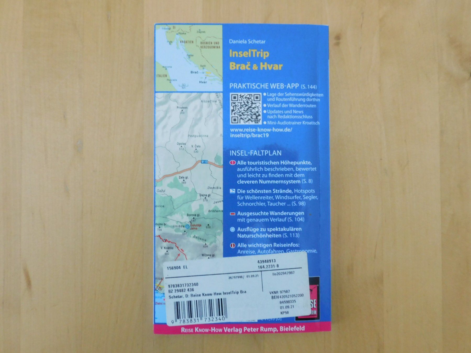Libri: Brac & Hvar mit Split - Reiseführer mit Inselfaltplan – Usato da Emmenbrücke venduto da keep-vinyl-alive 1