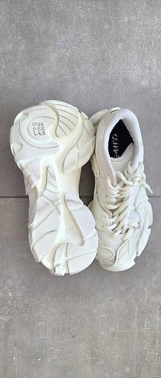 Scarpe da donna: Basket femme – Usato da Monteggio venduto da jea_6xcn 1