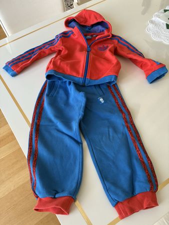 Adidas Spider-Man Set Gr. 104 (3-4 J.) Top Zustand!