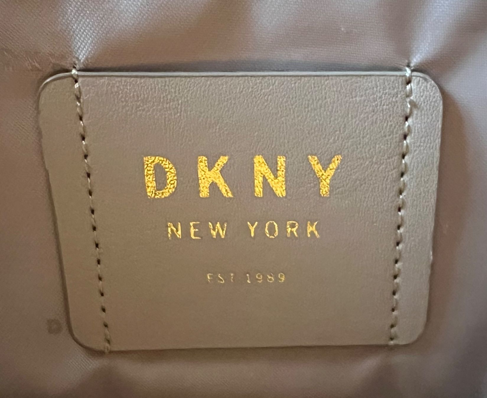 DKNY Borse da donna: DKNY Handtasche – Usato da Uster venduto da Family_Boutique 7
