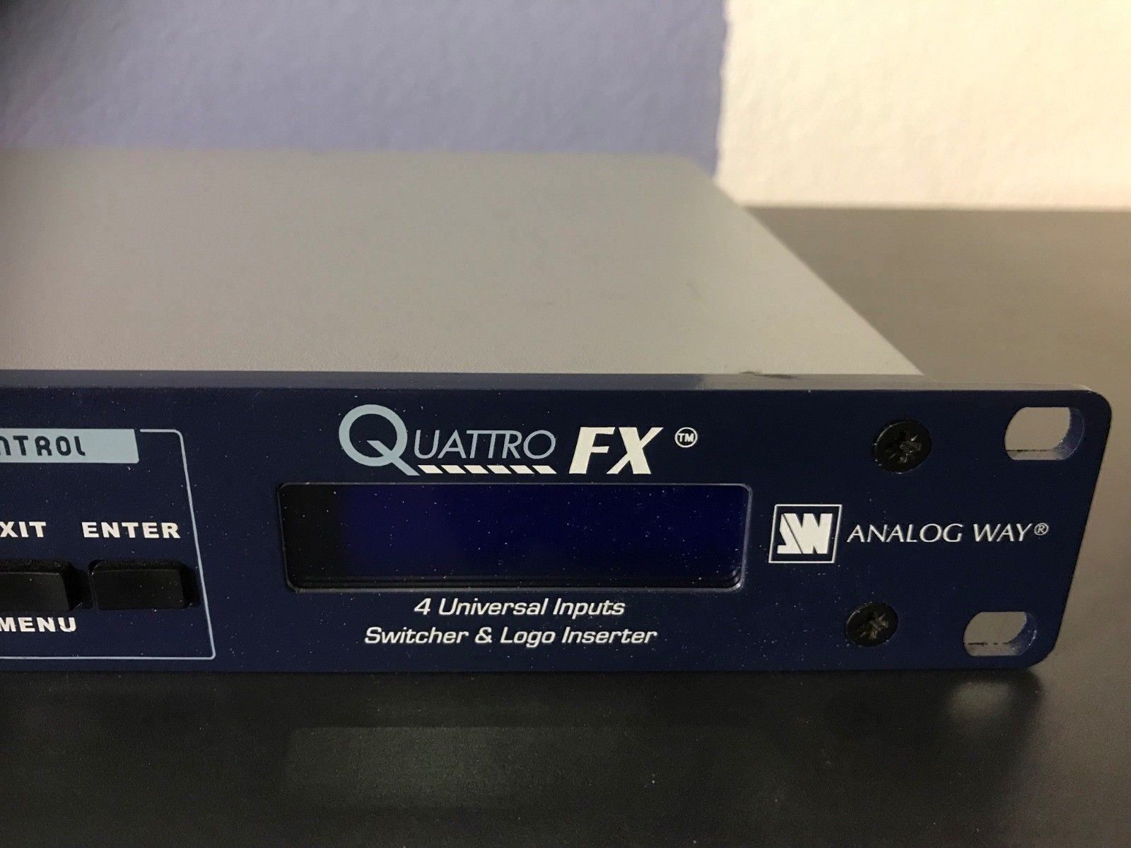 Lettore multimediale & Streamer: Analog Way Switcher & Logo Inserter – Usato da St. Margarethen TG venduto da Mac-PC 1