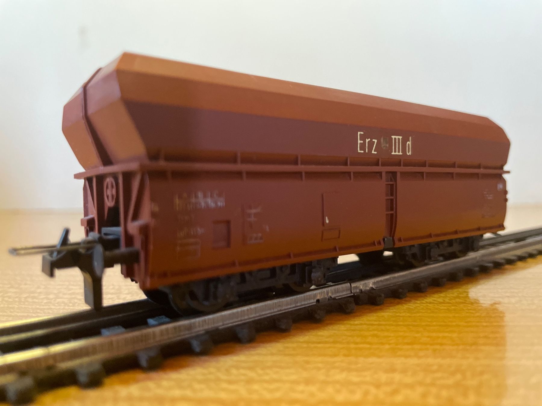 Trix Modelleisenbahnen: Trix Express H0 DB Erz III d – Gebraucht aus Suhr von Daneli7 1
