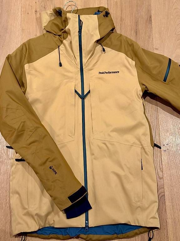 Giacche: Peak Performance - Insulated 2L Ski Jacket, Grösse M – Nuovo e nell'imballaggio originale da Einsiedeln venduto da CLPFI 3