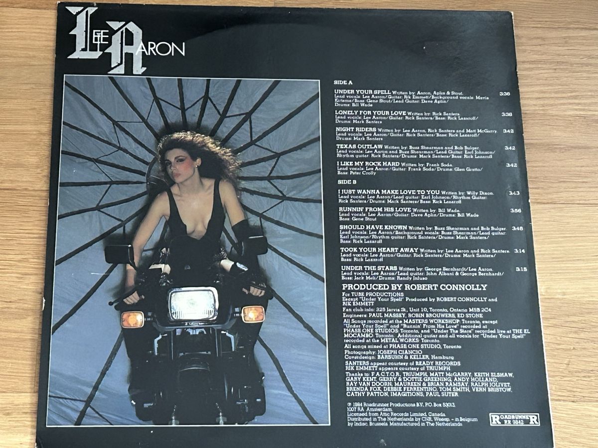 Dischi in vinile: Lee Aaron. 1984. Lee Aaron First Lp – Usato da Faulensee venduto da Mizuno06 1