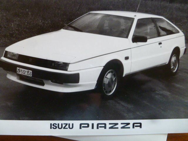 Documenti: ISUZU Pressemappe 1988 – Usato da Oftringen venduto da Studich 2