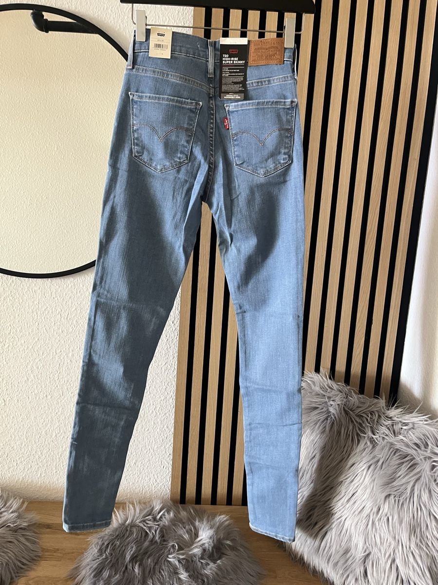 Levi's Jeans: Jean Levi's neuf, taille 24 – Nuovo e nell'imballaggio originale da Lutry venduto da tat_2zxq 1