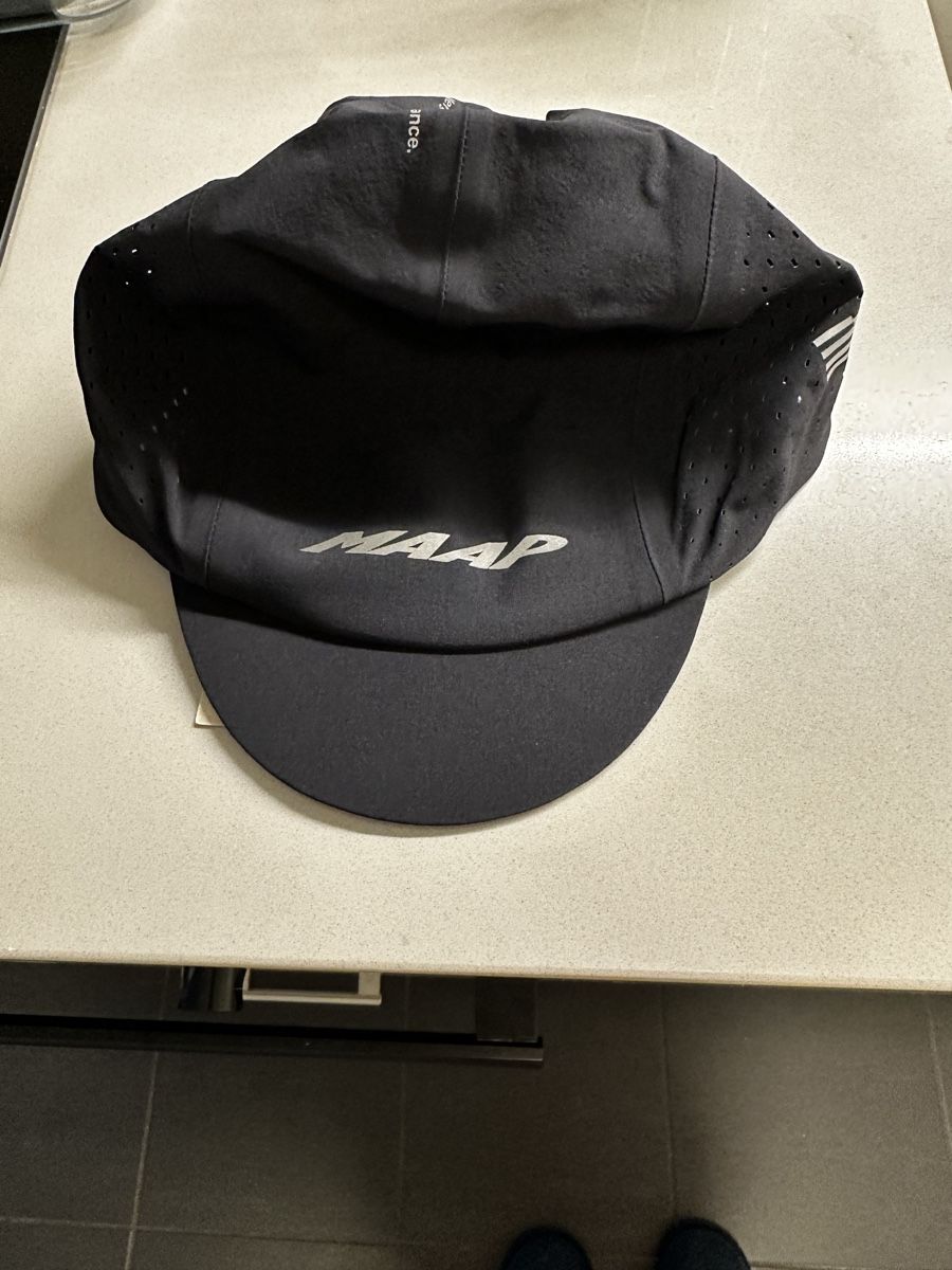 Copricapi, berretti & cappellini: MAAP cycling Pro Air Cap  – Nuovo e nell'imballaggio originale da Carouge GE venduto da cytoplan 3