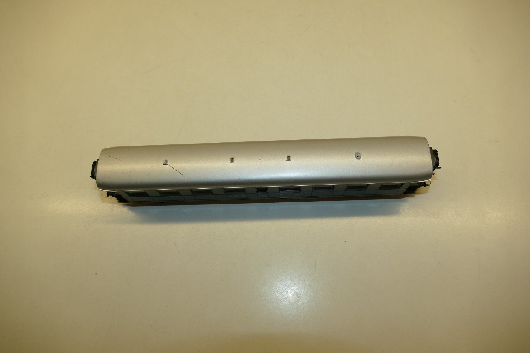 Lima Modellini di ferrovie: Lima H0: SBB 2.Kl. Personenwagen Typ B – Usato da Niederhasli venduto da Flash32 4
