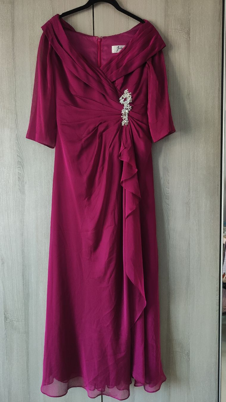 Vestiti: Abendkleid fuchsia – Usato da Baden venduto da kadebe133 1