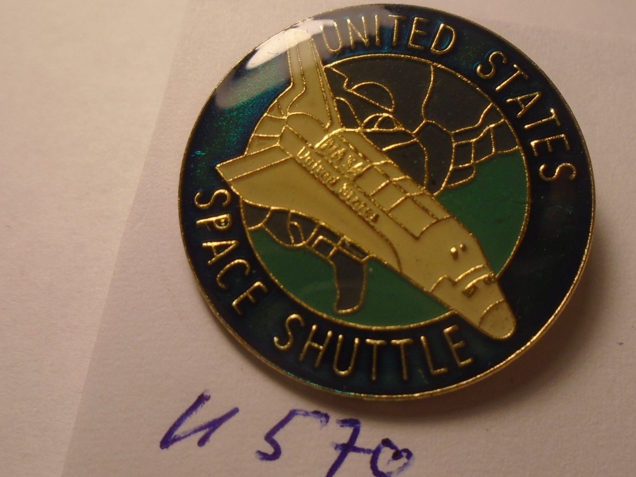 Plaketten & Abzeichen: 1 Space Shuttle Pin (U570) – Gebraucht aus Winterthur von beli200