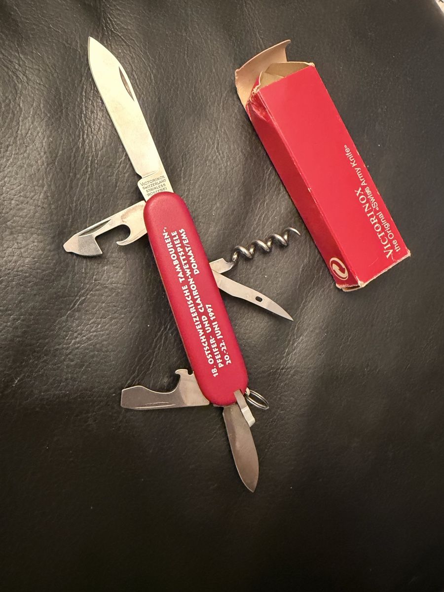 Victorinox Couteaux de poche: Sackmesser Victorinox  – D'occasion à Baden par noli.r 2
