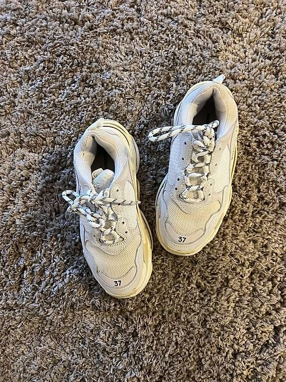 Scarpe da uomo: SNEAKERS BALENCIAGA  – Usato da Gentilino venduto da pet_p7fg 1
