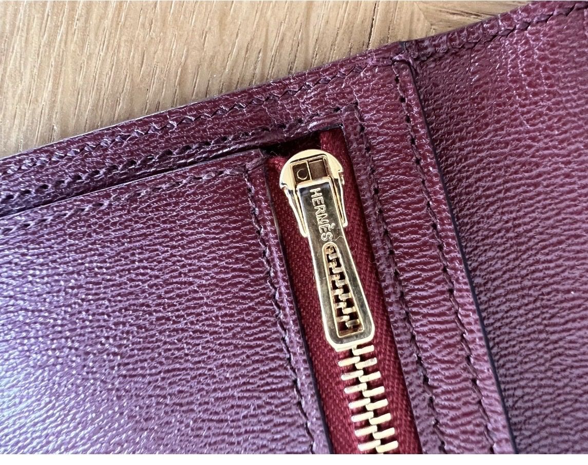 Hermès Portefeuilles: Hermès Krokodil Bordeaux  – D'occasion à Basel par mimi8668 7
