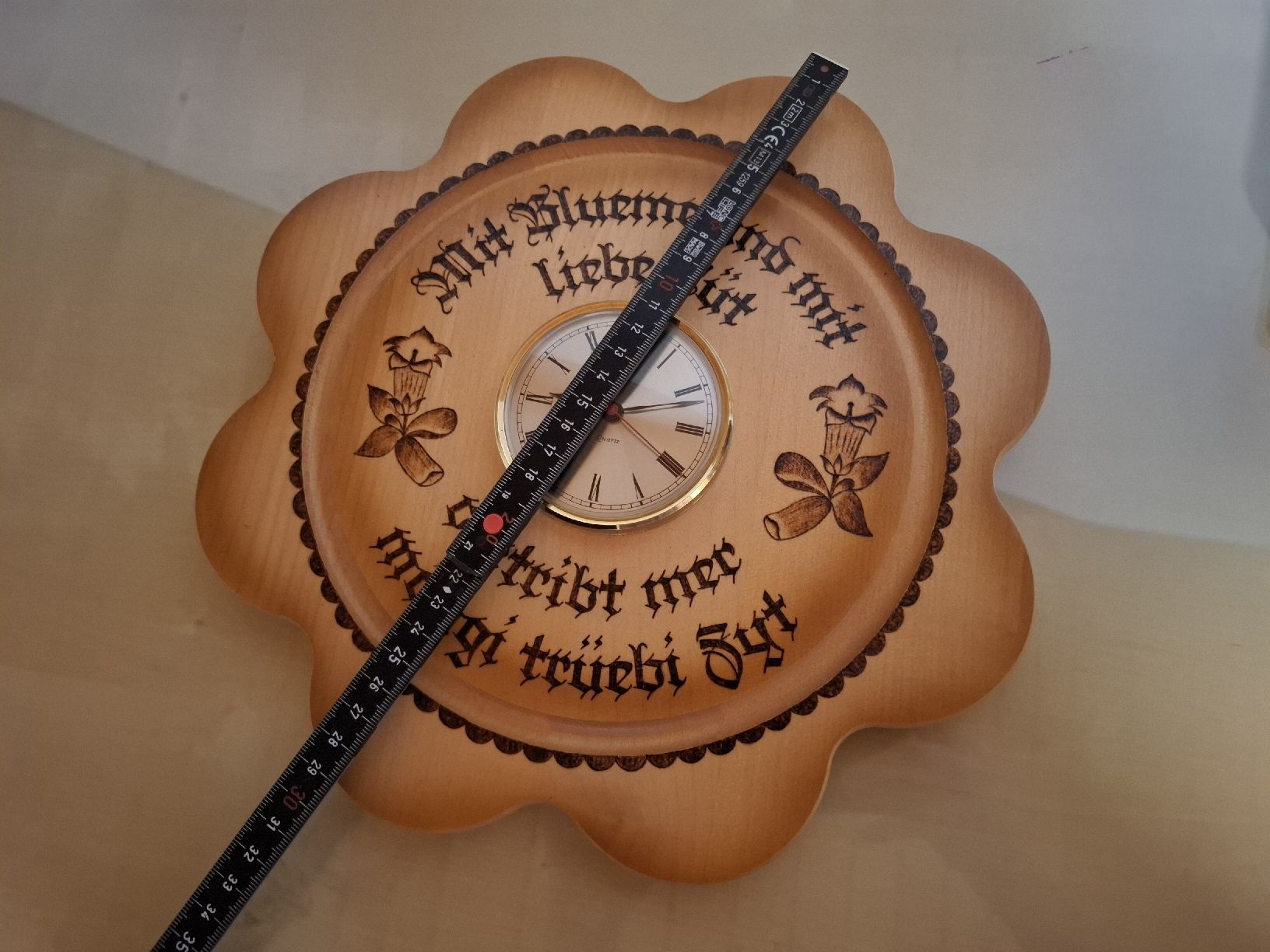 Orologi: Holzuhr / Wanduhr – Usato da Grosswangen venduto da michelli. 1