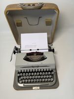 SWISSA Junior Schreibmaschine–sehr frühes Modell–Swiss Made