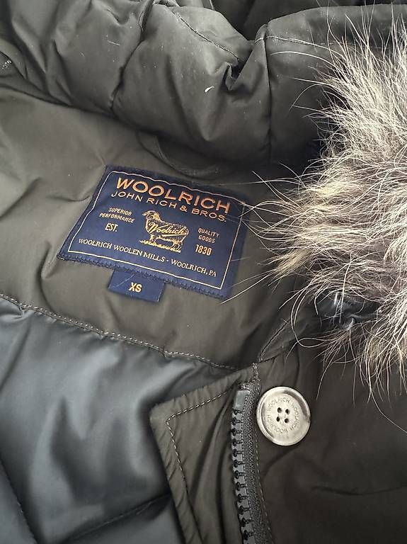 Manteaux: Woolrich Parka gr. XS Original – D'occasion à Wallisellen par van_7rhj 2