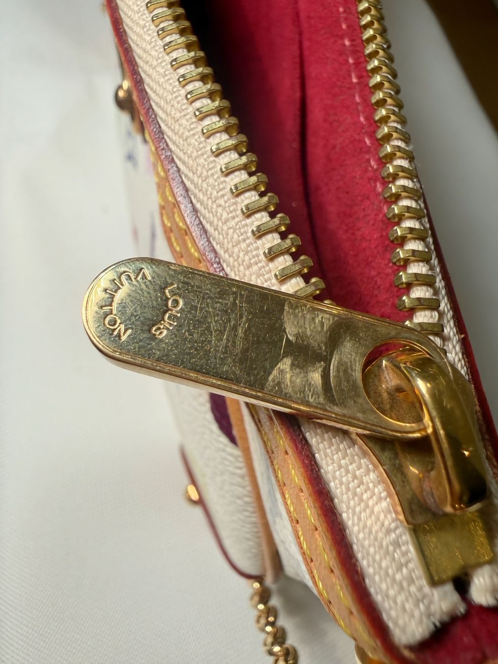 Louis Vuitton Taschen für Damen: Louis Vuitton Pochette Milla MM – Monogram Multicolore – Gebraucht aus Erlinsbach von ves_97p6 2
