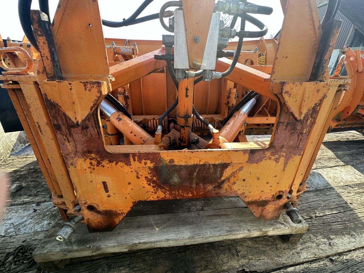Boschung Sgombero neve: Boschung Schneepflug – Usato da Deitingen venduto da RK68 3