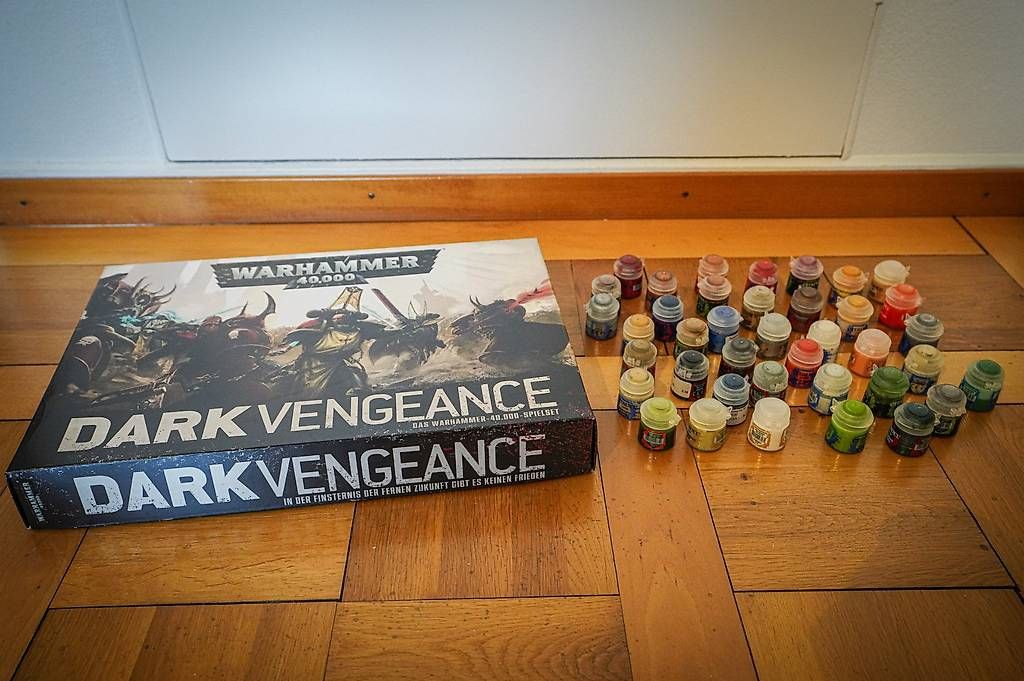 Kit di modellismo & Modellini statici: Warhammer 40000: Dark Vengeance Set + Farben – Usato da Gerlafingen venduto da sim0n2005 4