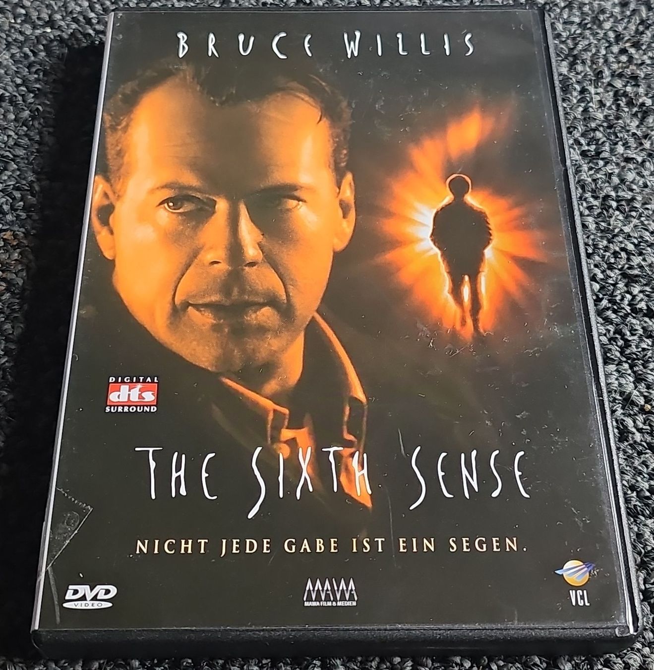 Tutti i DVDs: The Sixth Sense (22535) – Usato da Ruswil venduto da jan_bxl5