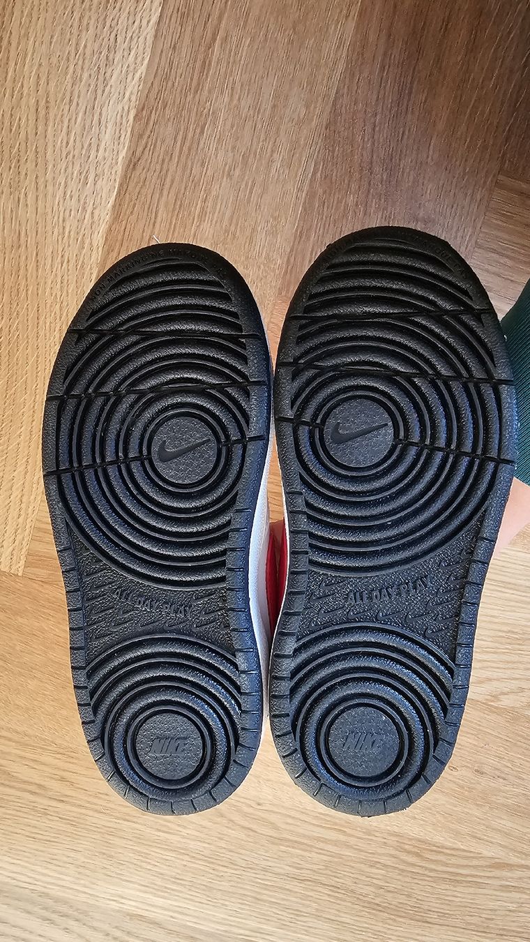 Nike Scarpe per ragazzi: Nike Sneakers Grösse 27 NEU – Nuovo (secondo la descrizione) da Hünenberg venduto da mar_vqb7 3