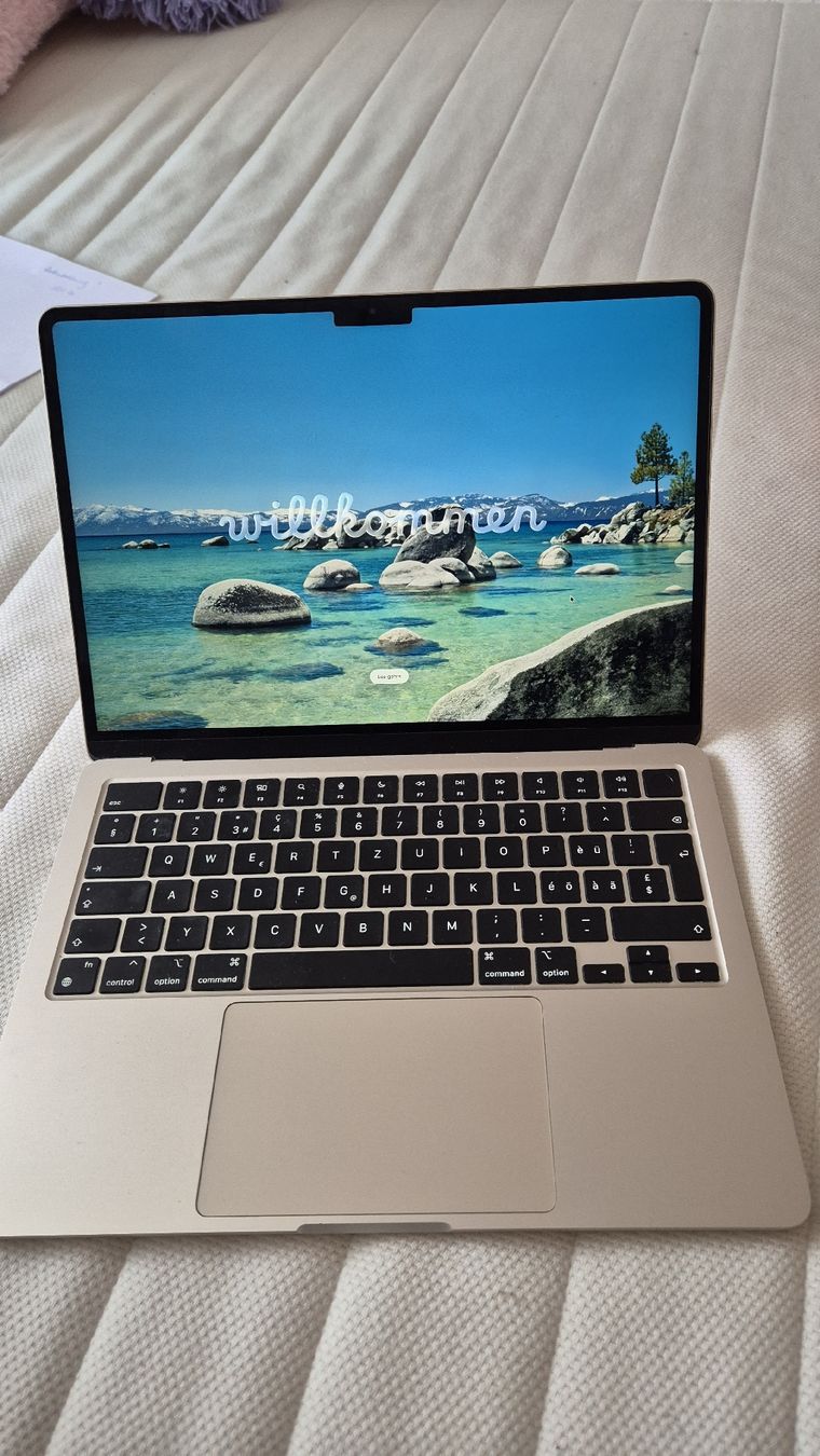 Apple Notebooks: MAC BOOK AIR13/M2-8/8G/256G/STARLIGHT – Gebraucht aus Ennetaach von MStr74 8