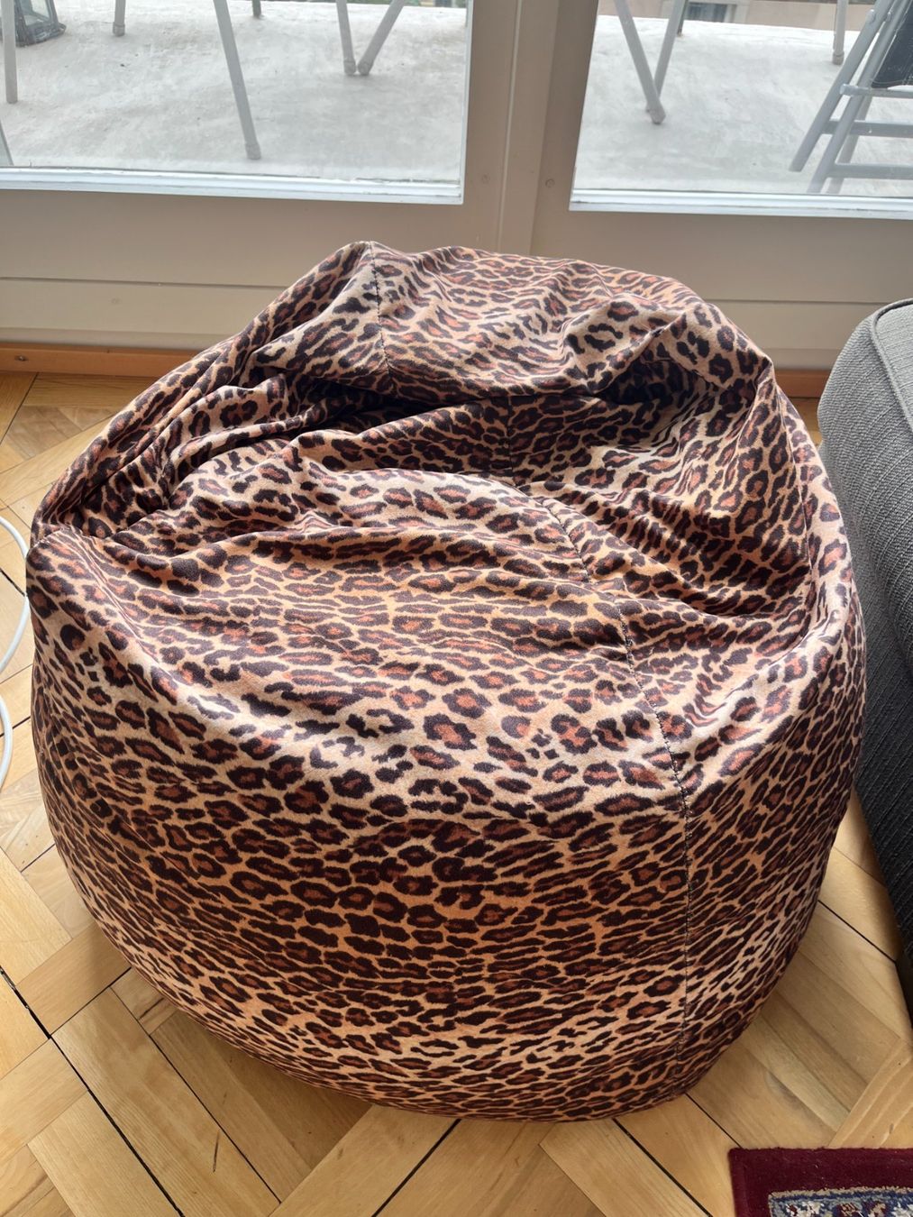 Poltrone: Sitzsack mit Leopardenmuster – Usato da St. Gallen venduto da Jan0108