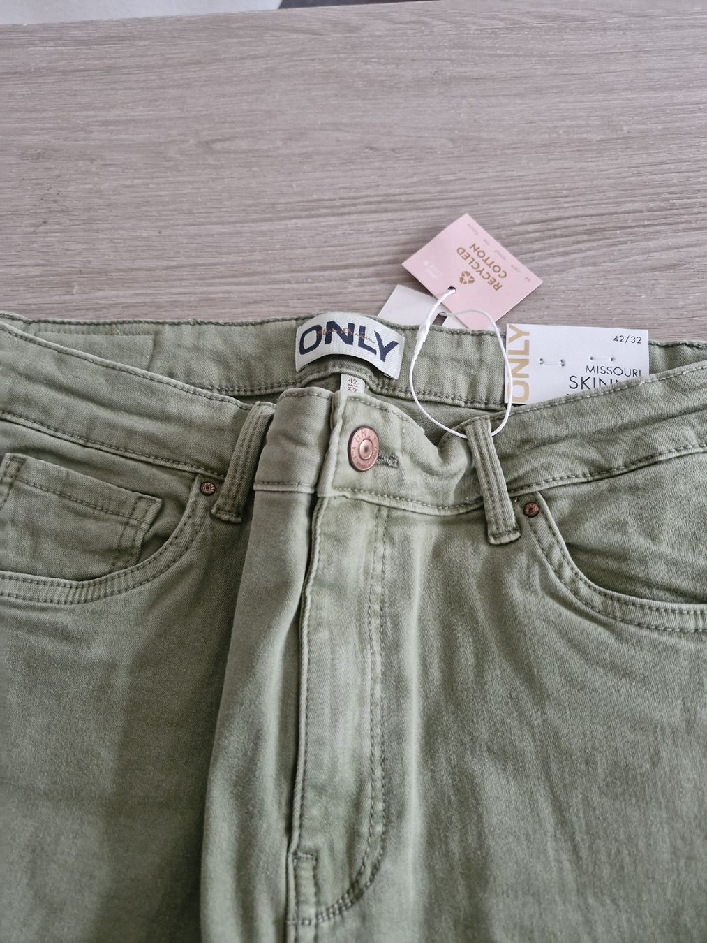 Pantaloni: neue hose – Nuovo e nell'imballaggio originale da Zuchwil venduto da silvermoon74