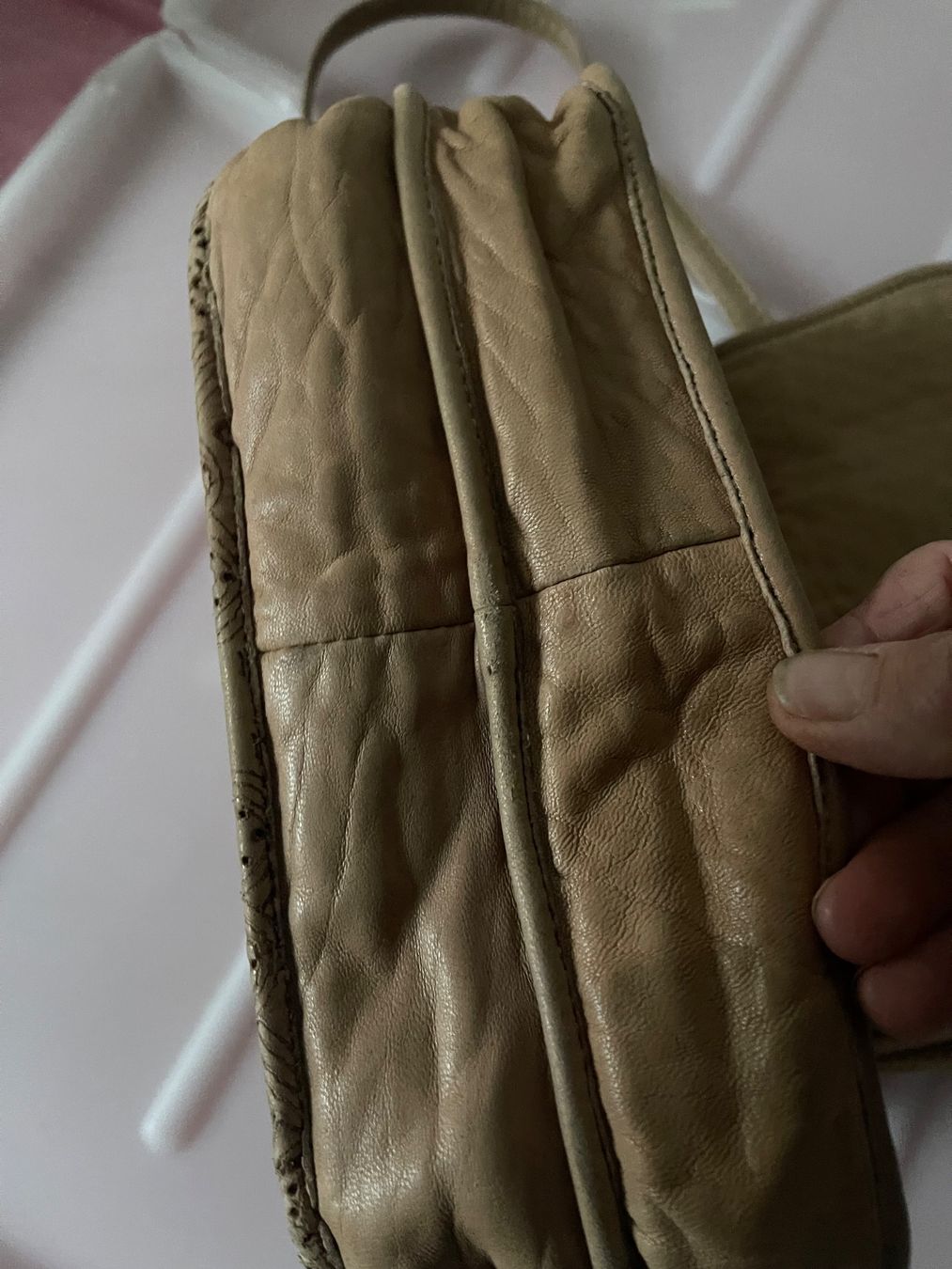 Taschen für Damen: Nile  Leder Tasche – Gebraucht aus Hinterkappelen von lid_9h7j 3