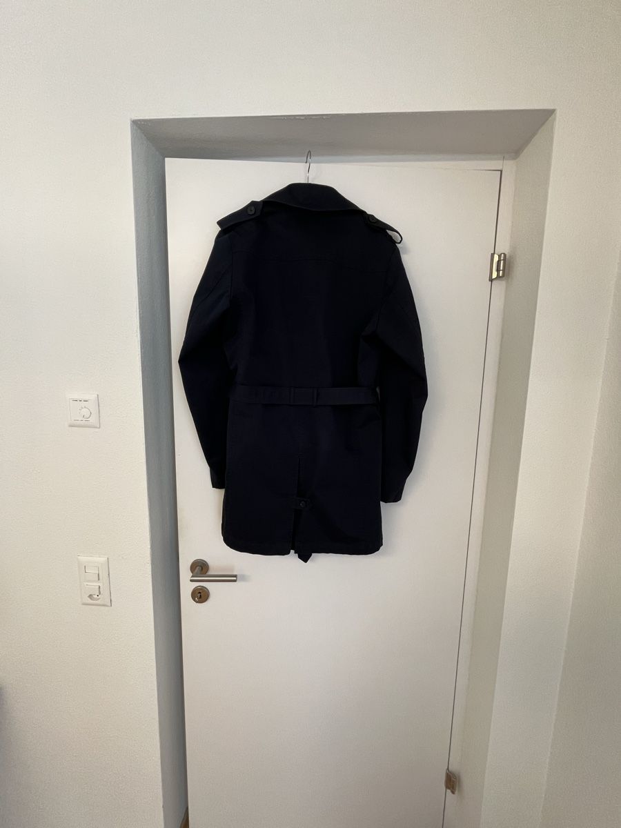 Navyboot Cappotti: Trenchcoat Mantel Dunkelblau Navy Navyboot Gr 50 – Usato da Aarau venduto da ste_bx8b 2