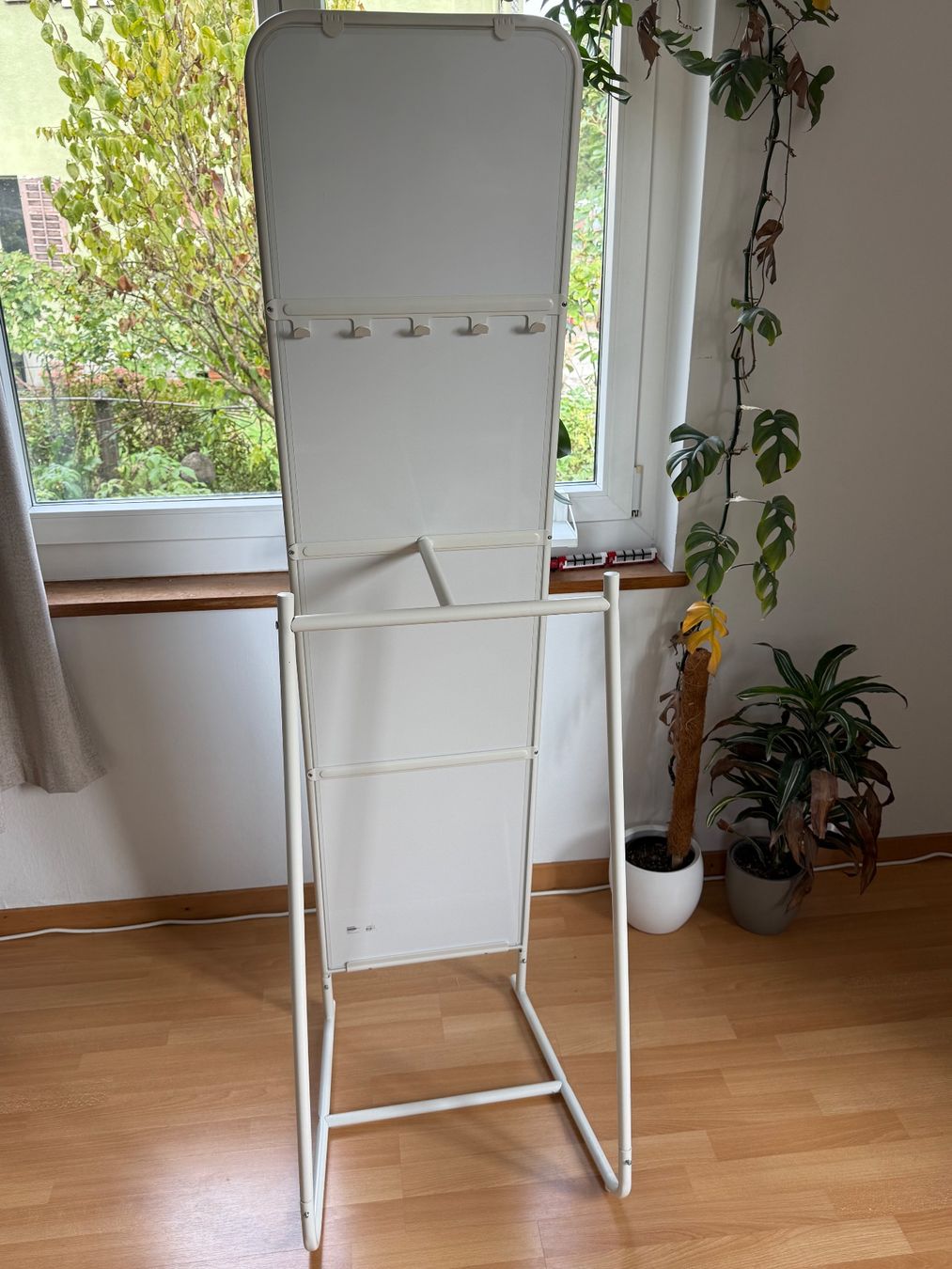 Ikea Specchi: Standspiegel KNAPPER – Usato da Lenzburg venduto da and_5pq2 1