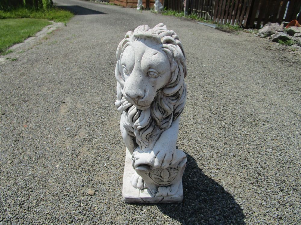 Lowen Aus Stein Fur Garten