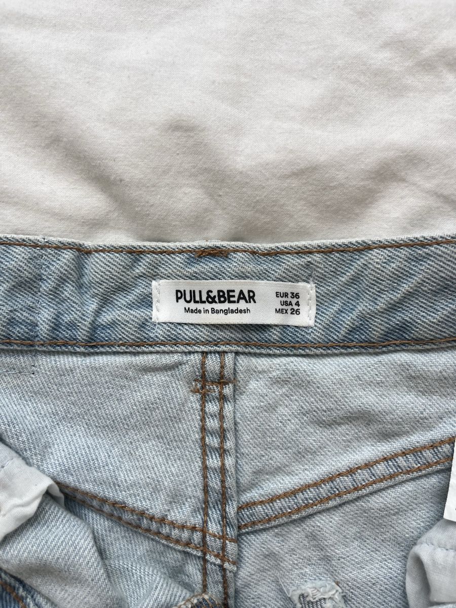 Pull&Bear Jeans: Shorts PULL&BEAR light blue 36 – Usato da Lonay venduto da jes_8znz 2