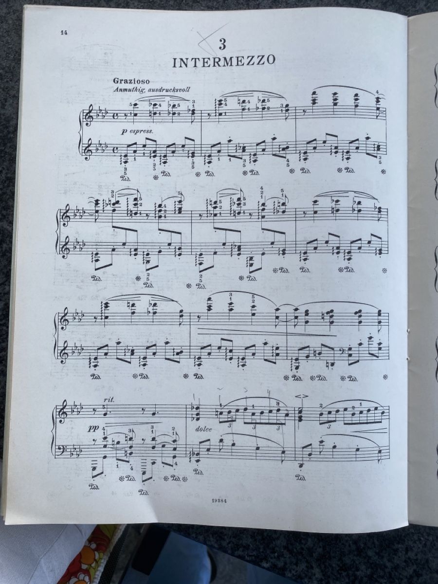 Libri: Brahms Klavierstücke op 76 – Usato da Stettlen venduto da Hansj 4