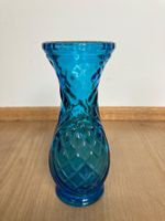 Vase ancien en verre pressé de Portieux
