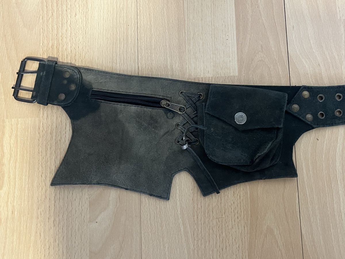 Borse: Leder Gürtel Tasche Mittelalterlich – Usato da Nebikon venduto da han_r68w 2