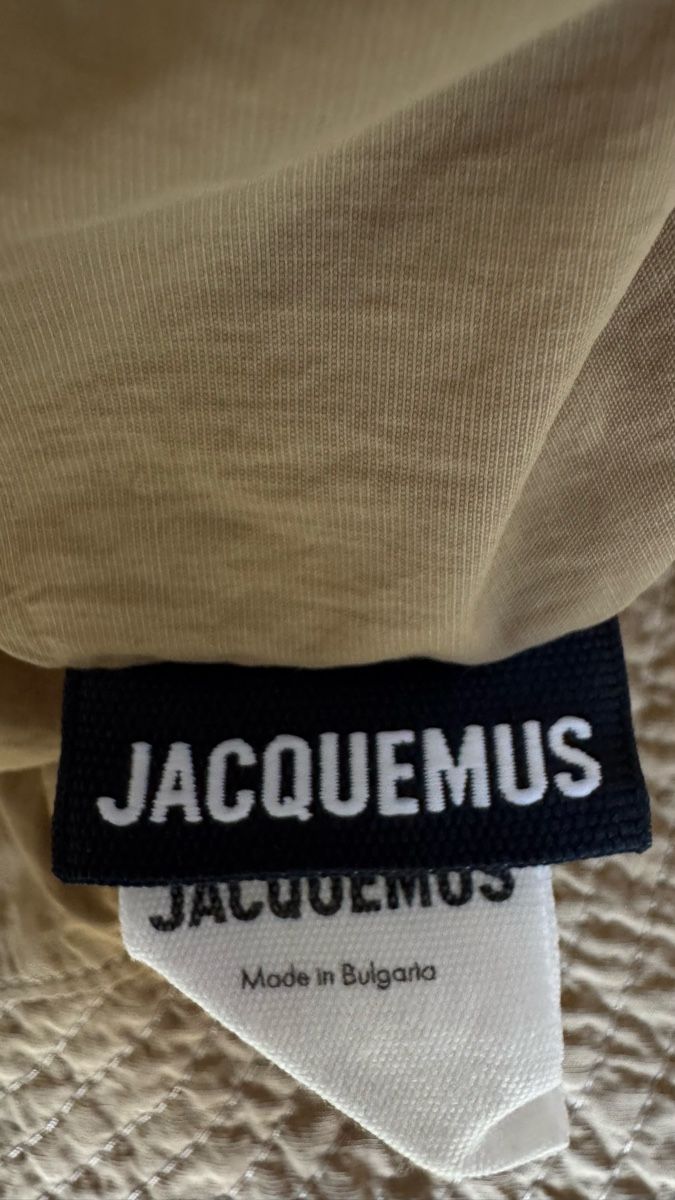 Jacquemus Copricapi, berretti & cappellini: Jacquemus | Bucket Hat | Gr. 56 – Nuovo (secondo la descrizione) da Kilchberg ZH venduto da nad_6dwp 7