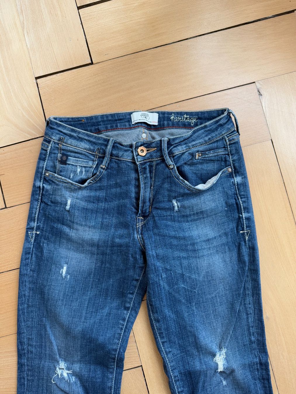 Le Temps Des Cerises Jeans: LE TEMPS DES CERISES - Jeans blau 28 – Usato da Zürich venduto da Diazaio 1