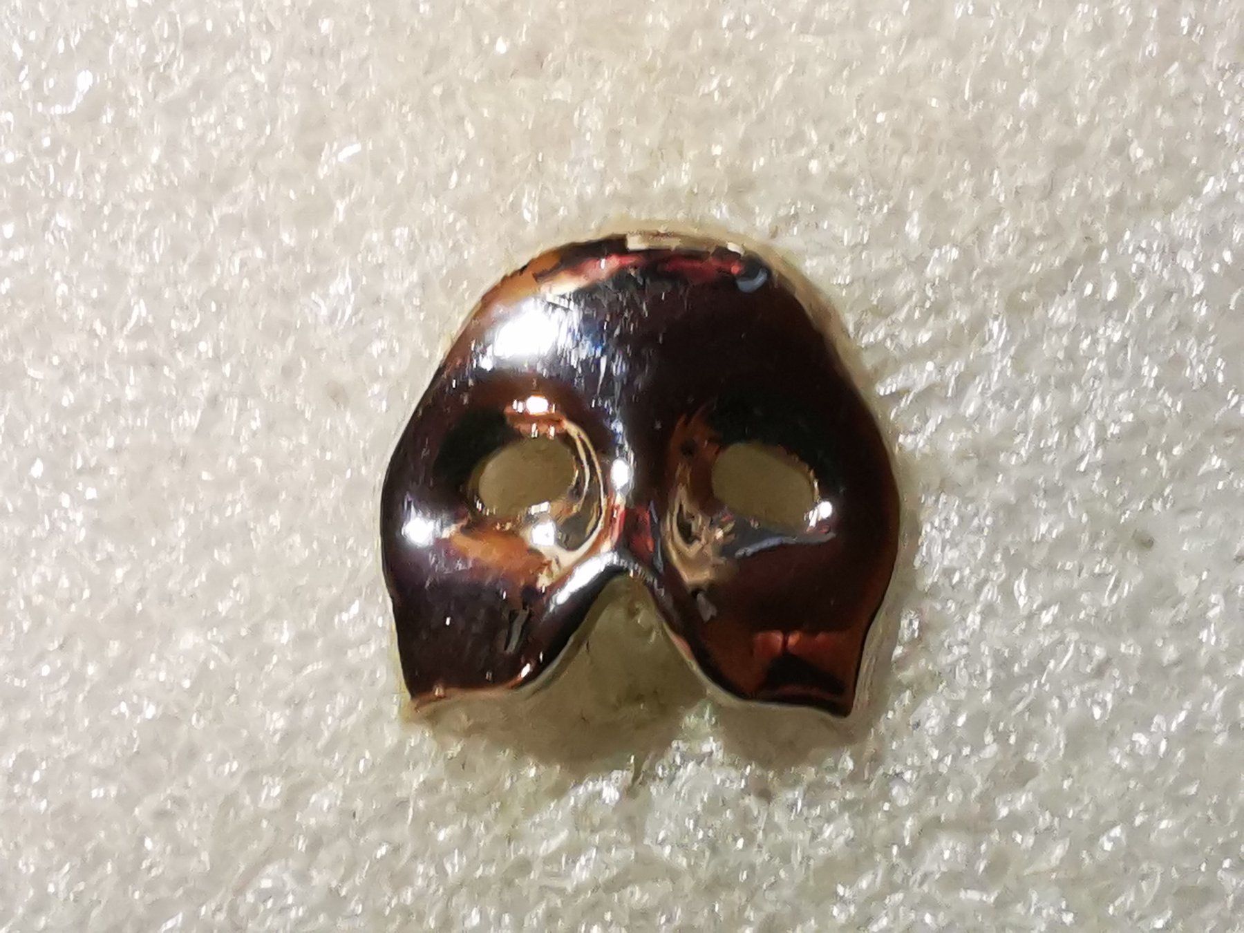 Placchette & Badge: Ansteckpin 89: Maske – Usato da Oppligen venduto da Pin-Fall-Shop