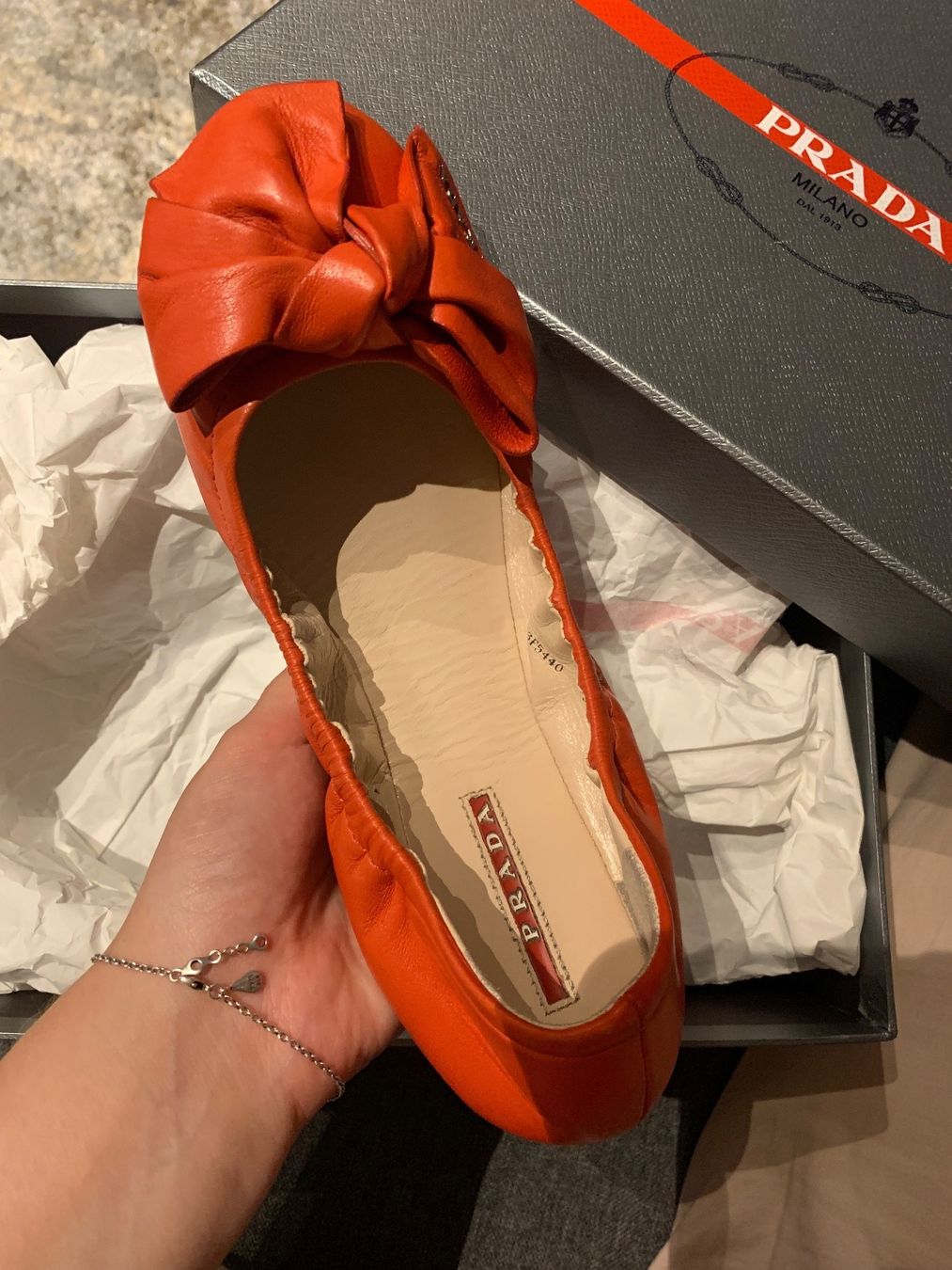 Prada Scarpe per ragazze: Ballerinas Prada – Nuovo e nell'imballaggio originale da Zell LU venduto da AliAli24 1