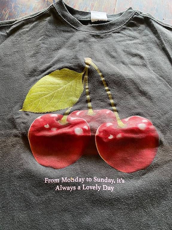 T-Shirts: T-Shirt Gr. 152 – Gebraucht aus Nussbaumen AG von GeorgiaB 1
