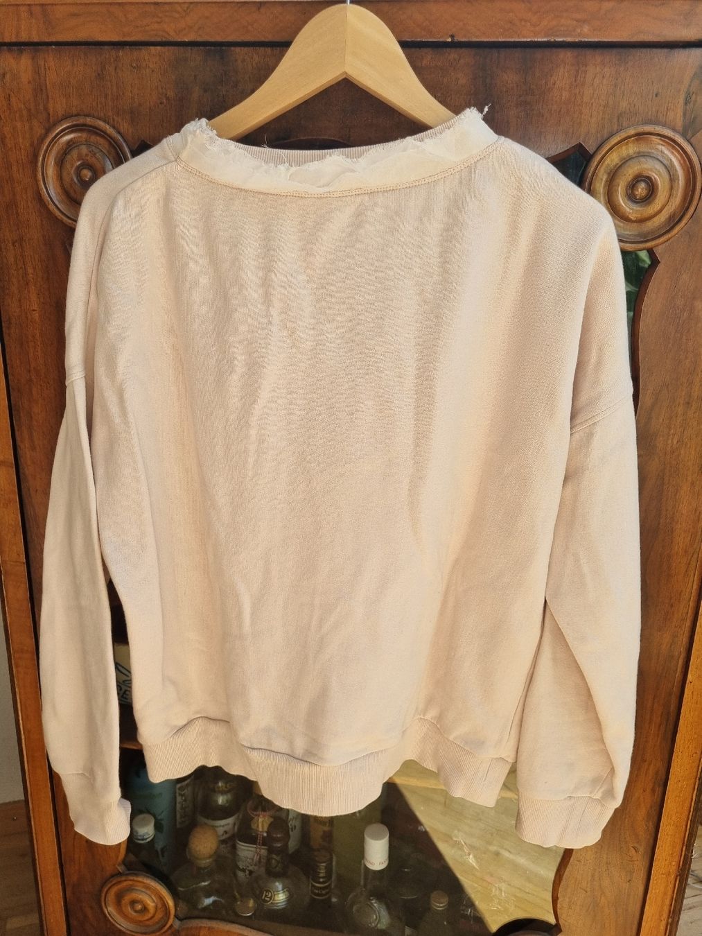 Maglioni & Felpe: Sweatshirt Athé Grösse S – Usato da Witterswil venduto da Katja... 1