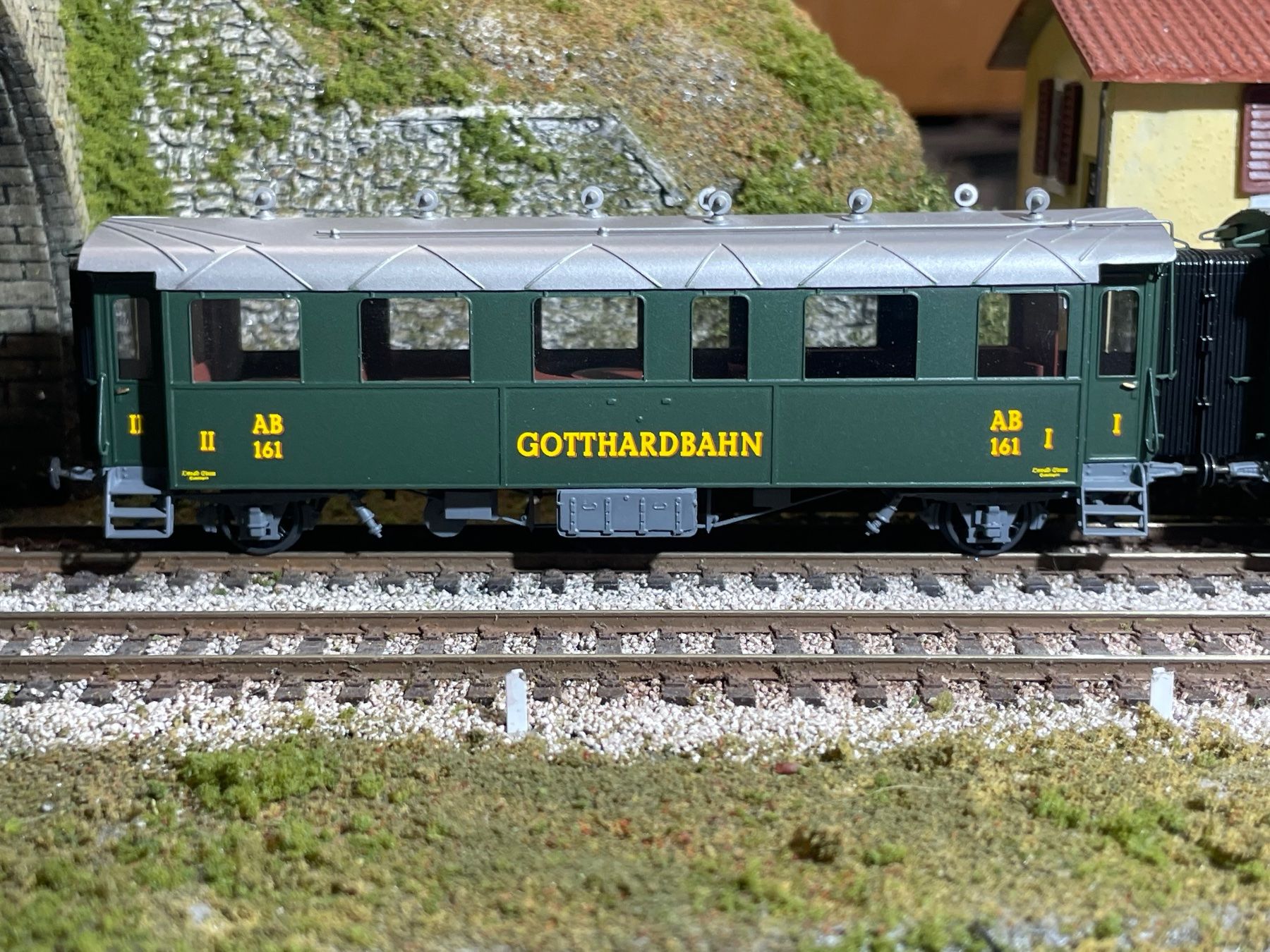 Born Modellini di ferrovie: Born, Gotthardbahn - 3 er Wagen-Set – Nuovo (secondo la descrizione) da Krummenau venduto da ferrotech 2